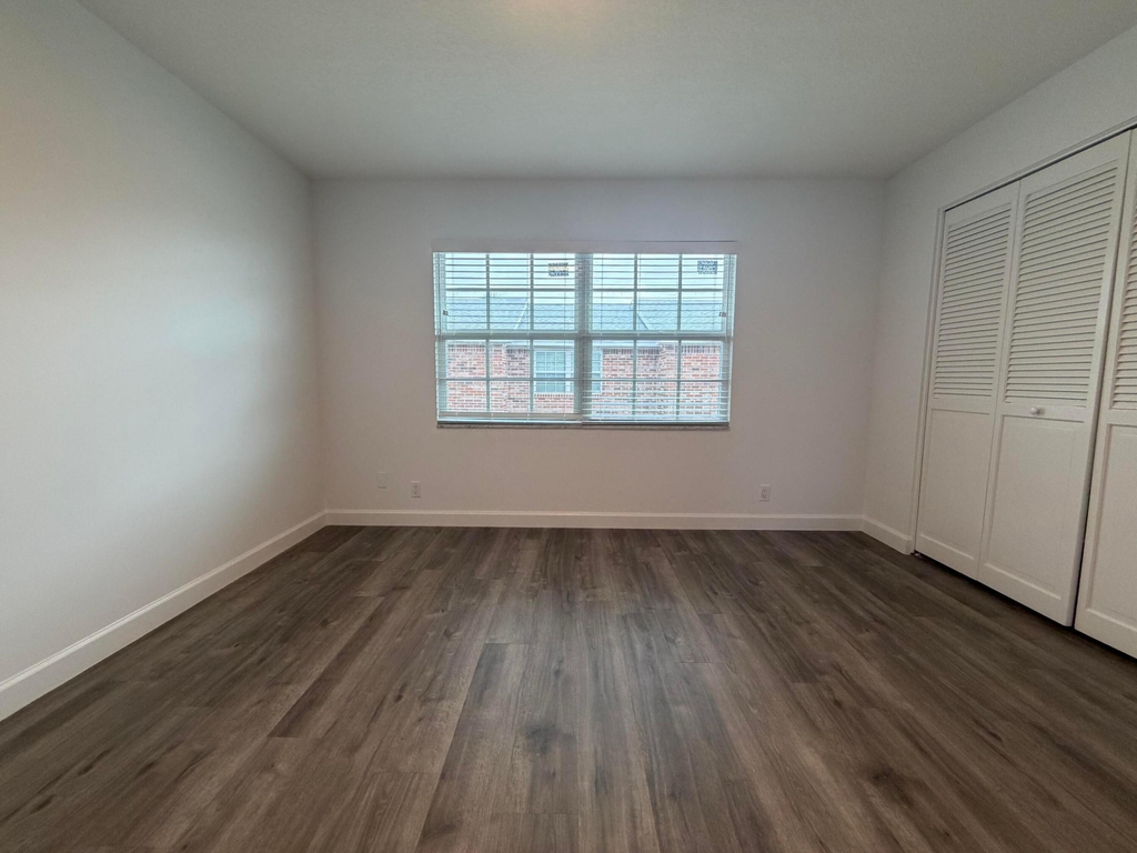 413 N Cypress Drive - Photo 16