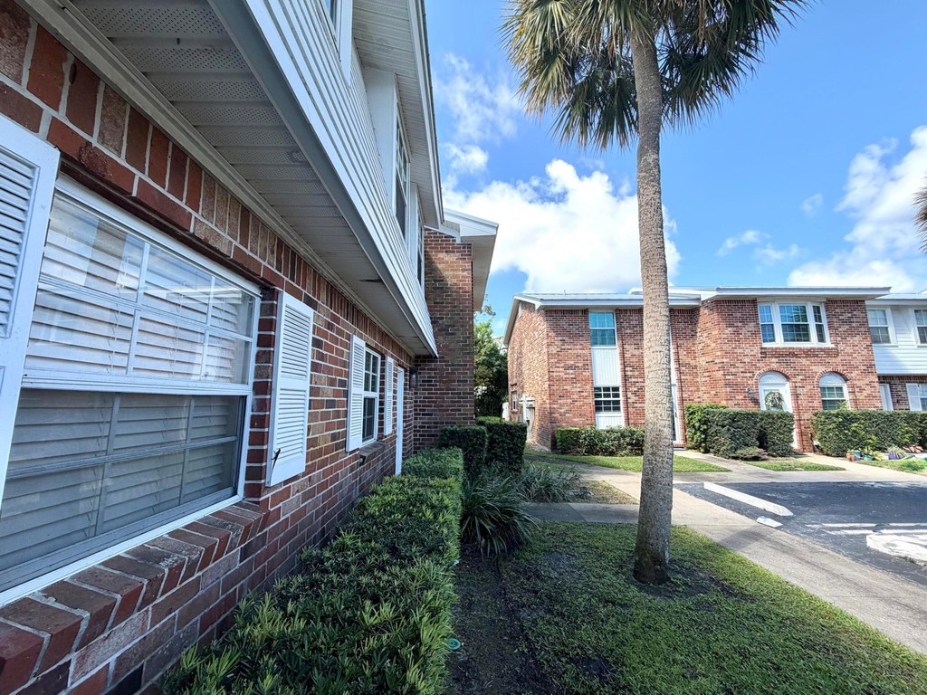 413 N Cypress Drive - Photo 24