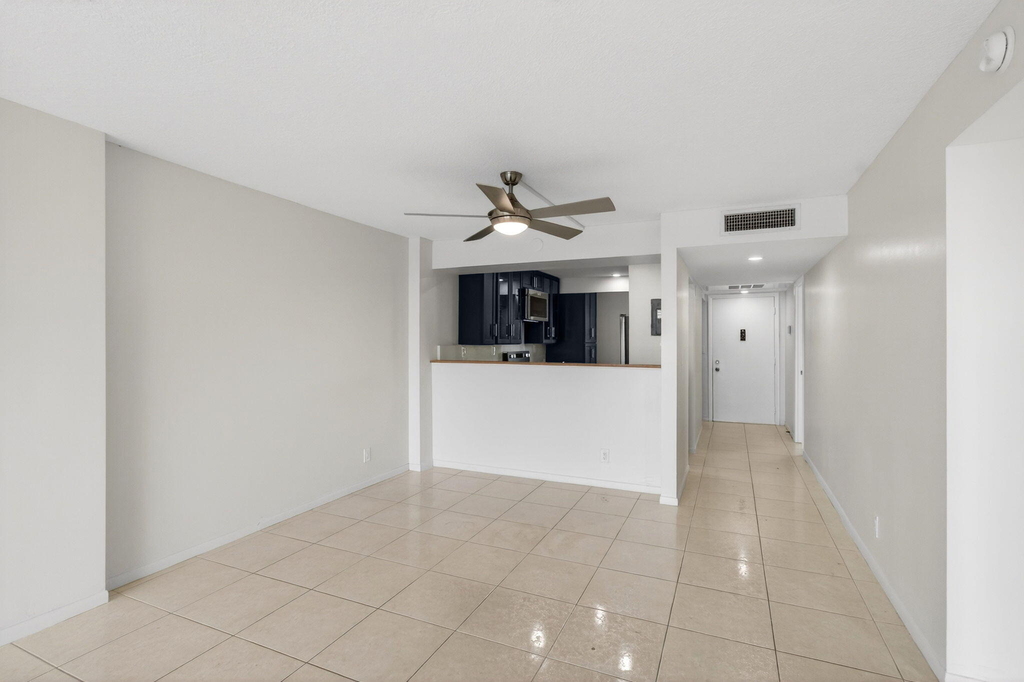 12 Royal Palm Way - Photo 52