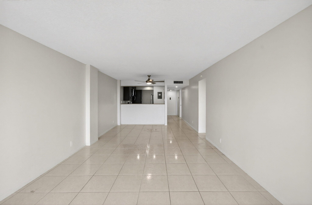 12 Royal Palm Way - Photo 21