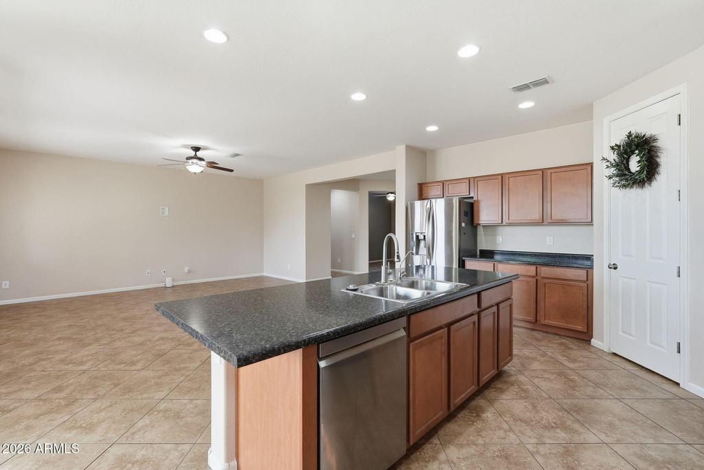 27293 N 78th Lane - Photo 11