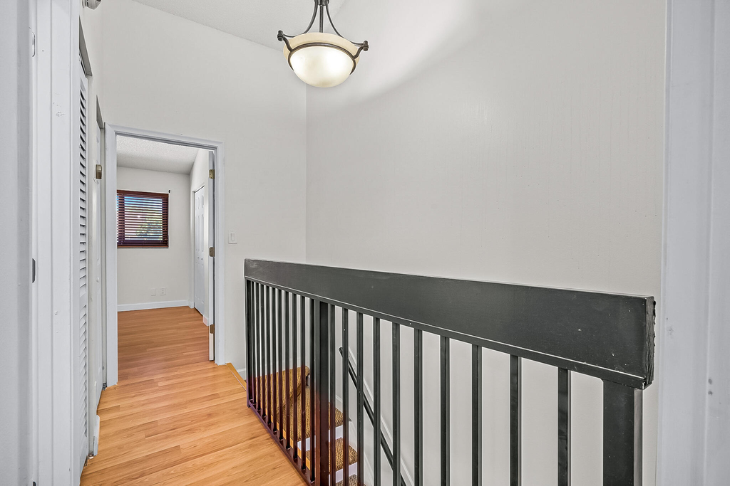 2700 S Oakland Forest Drive - Photo 28