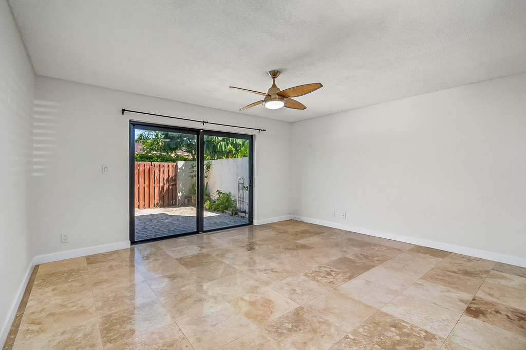 2700 S Oakland Forest Drive - Photo 4