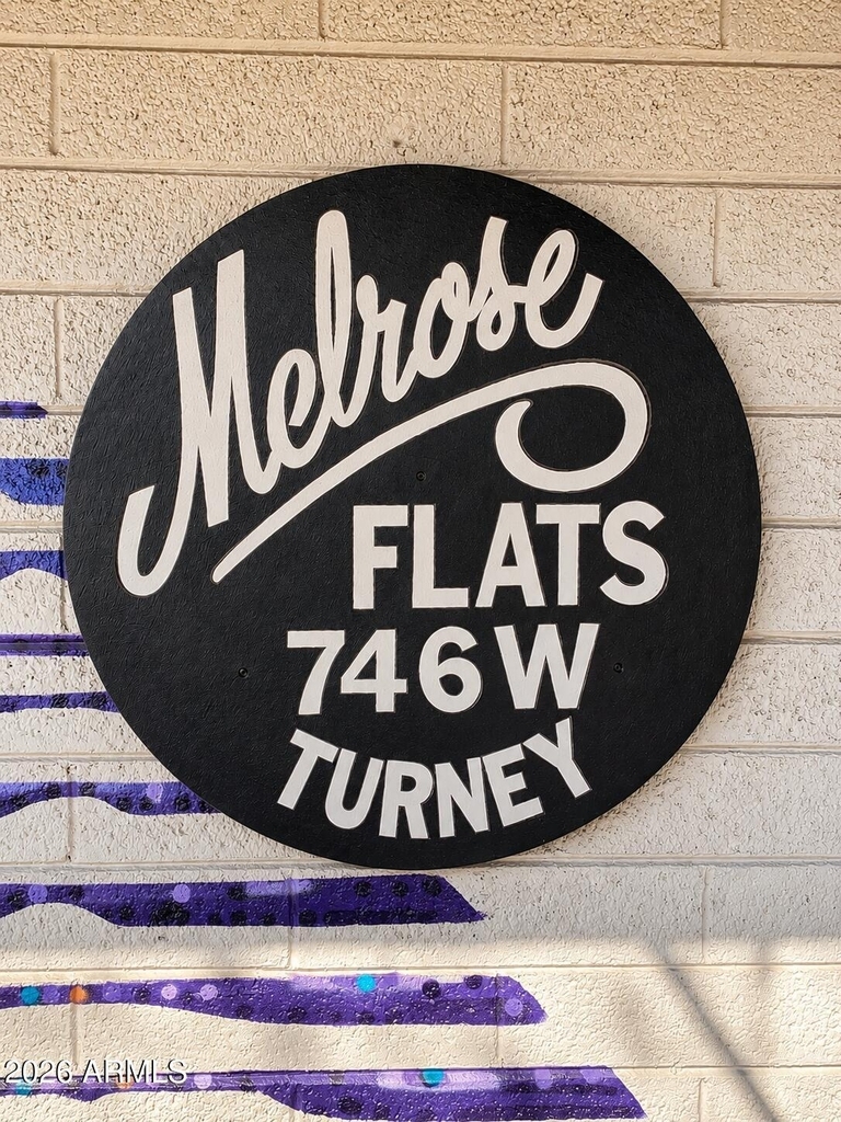 746 W Turney Avenue - Photo 10
