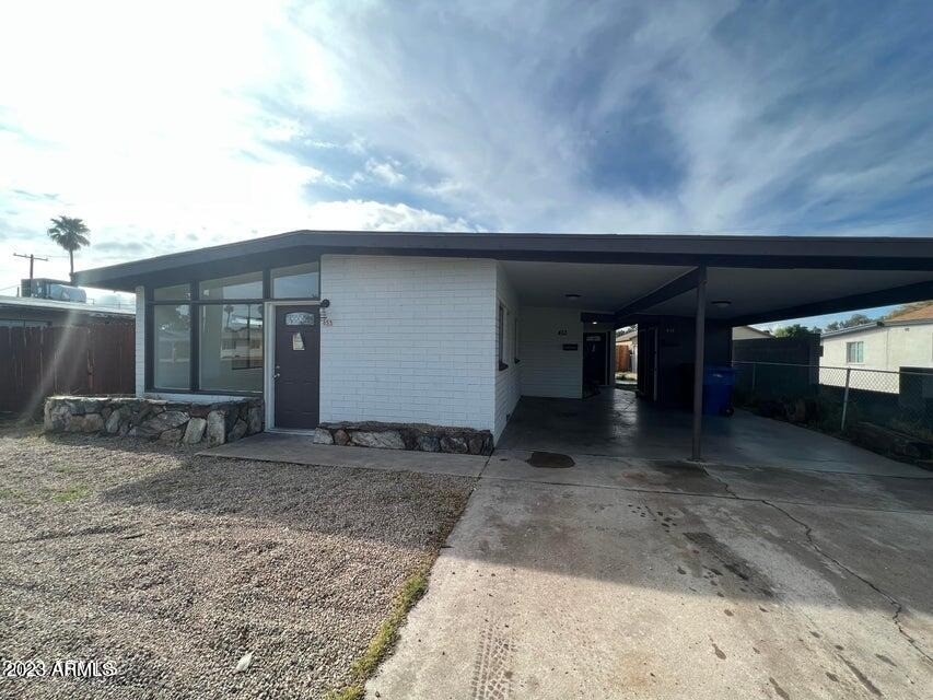 453 W University Drive - Photo 0