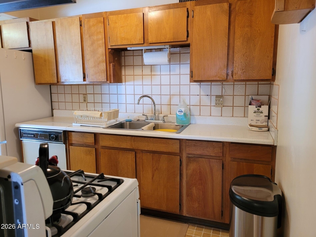 600 El Recreo Court - Photo 4