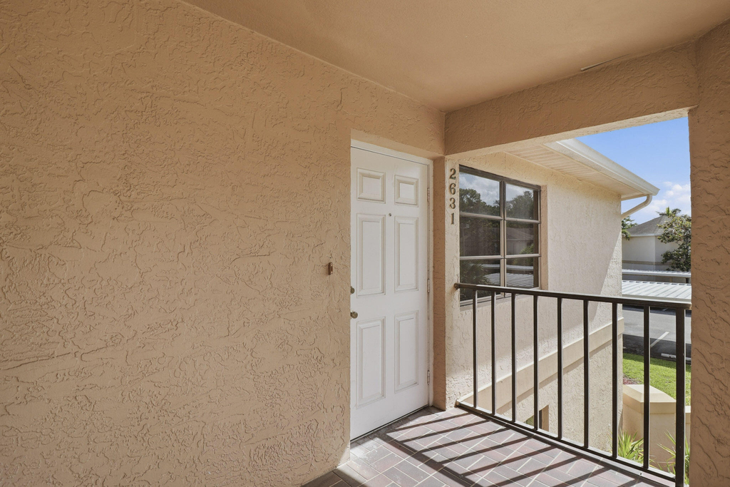 2625 Heathcote Drive - Photo 3