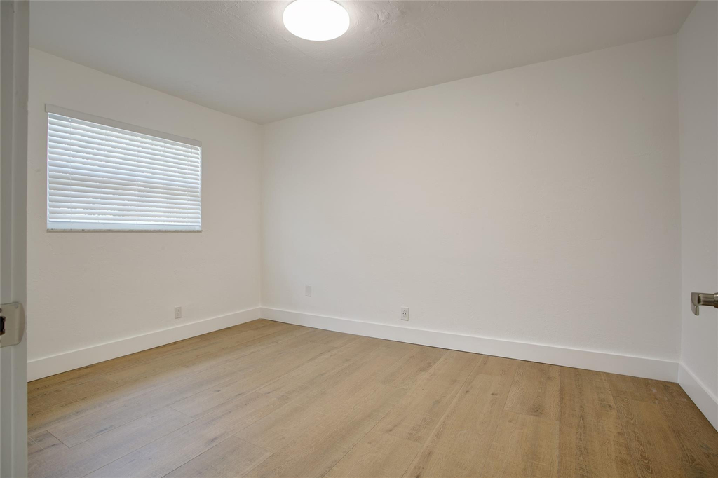 530 S Federal Highway - Photo 10