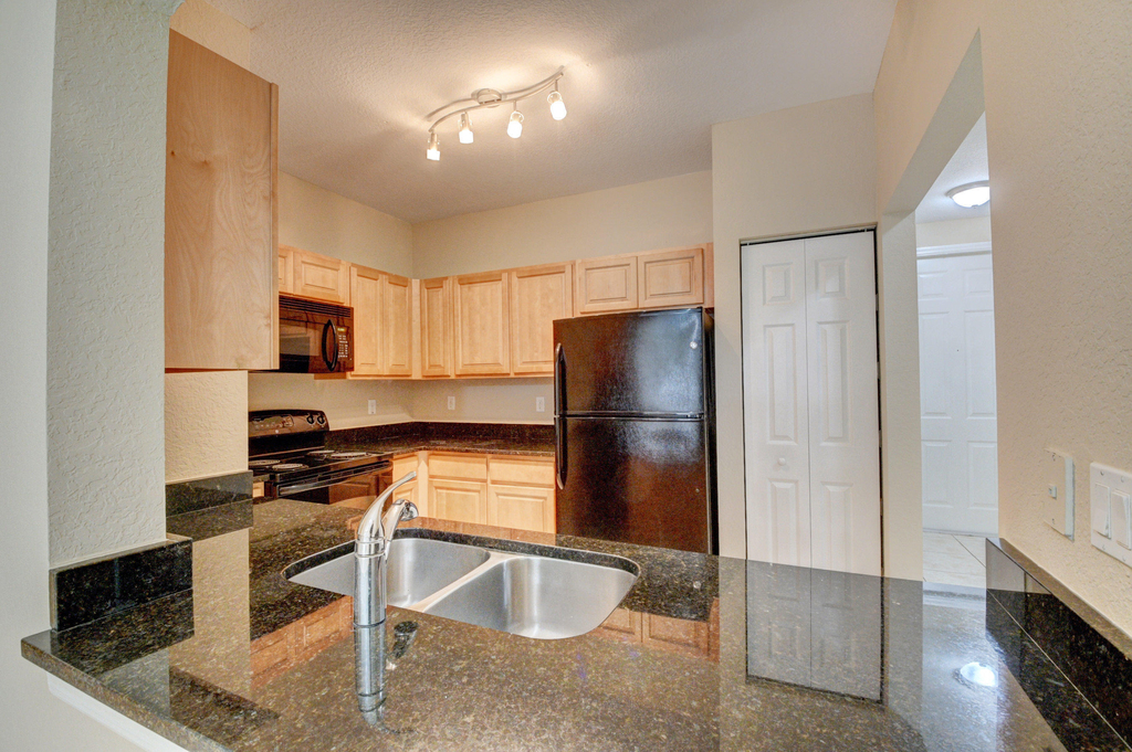 113 Hemingway Court - Photo 2