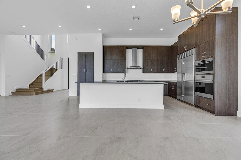 9523 Riverside Park Drive - Photo 10
