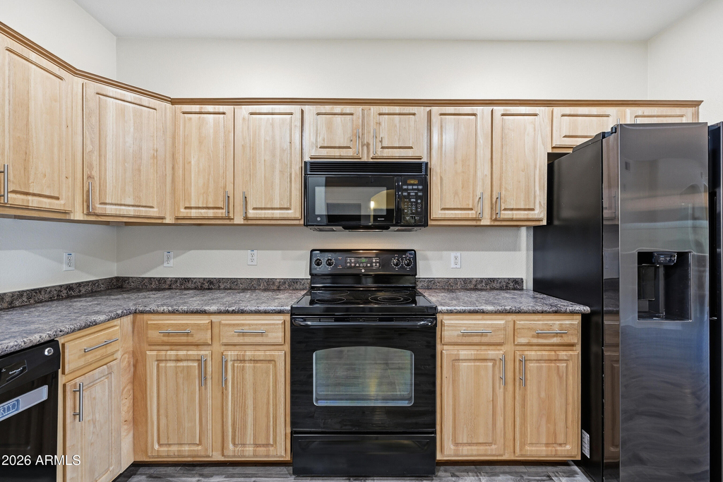 920 E Devonshire Avenue - Photo 7