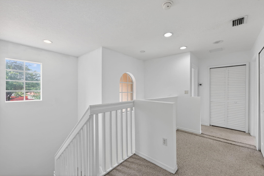 1975 Ne 36th Avenue - Photo 22