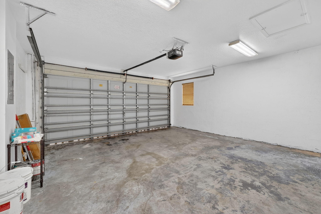 1975 Ne 36th Avenue - Photo 41