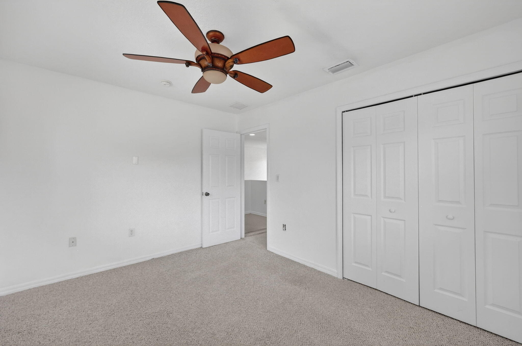 1975 Ne 36th Avenue - Photo 36