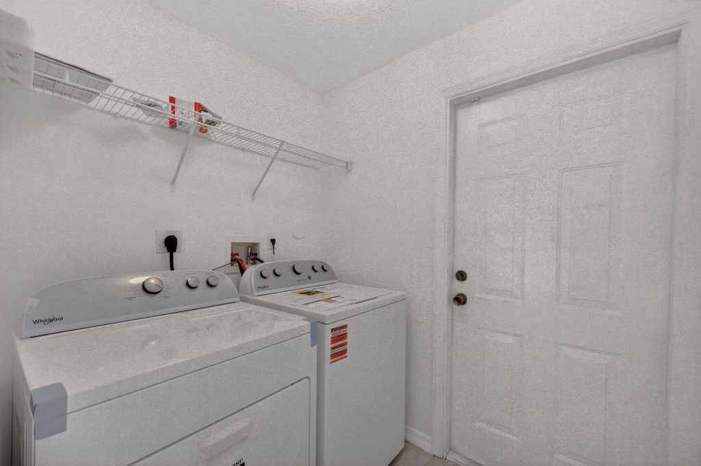 1975 Ne 36th Avenue - Photo 40