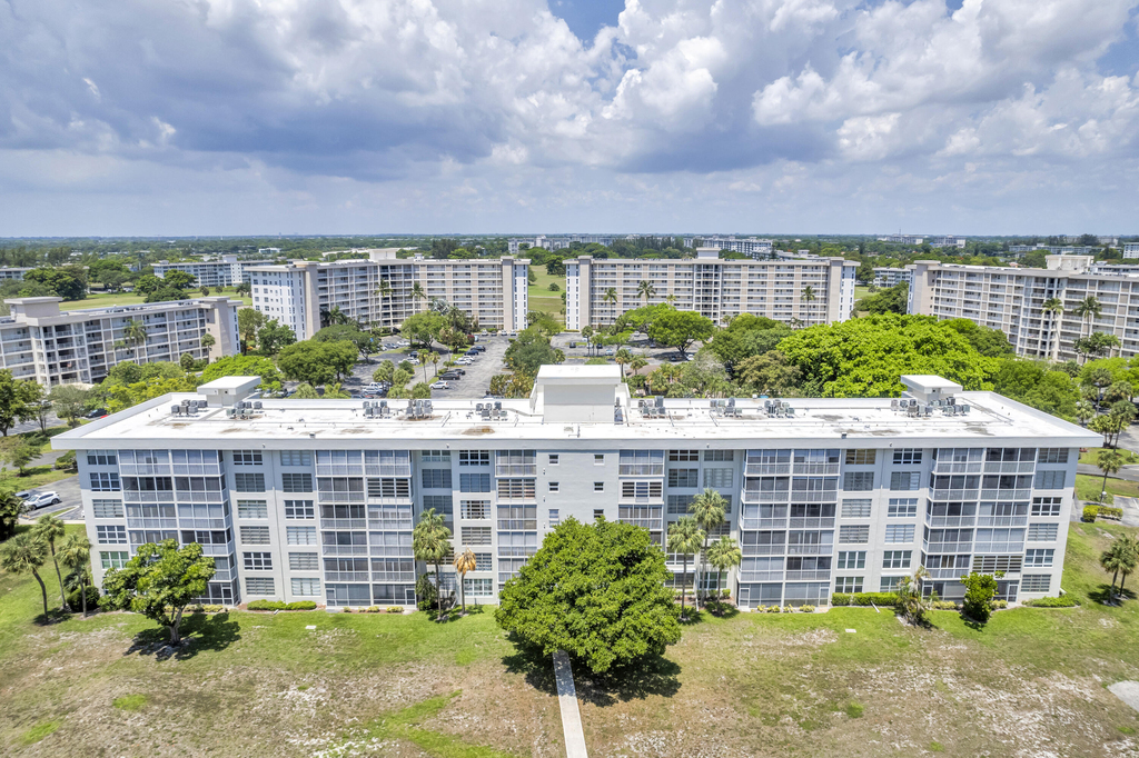2650 S Course Drive - Photo 40