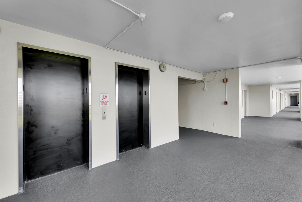 2650 S Course Drive - Photo 45