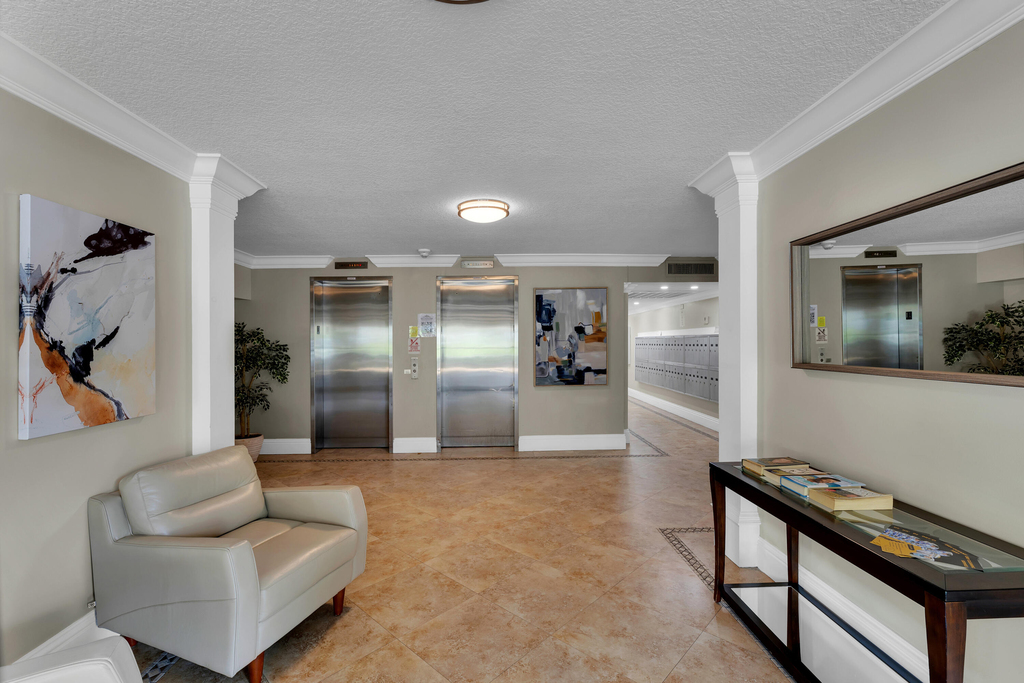 2650 S Course Drive - Photo 44
