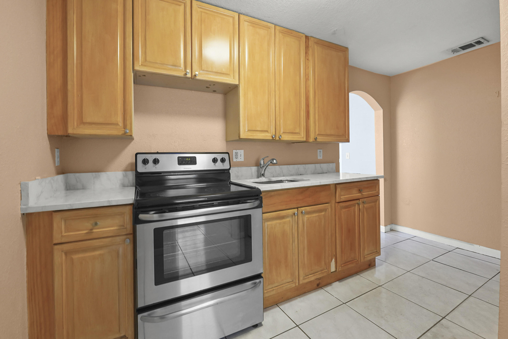 816 20th Street - Photo 6