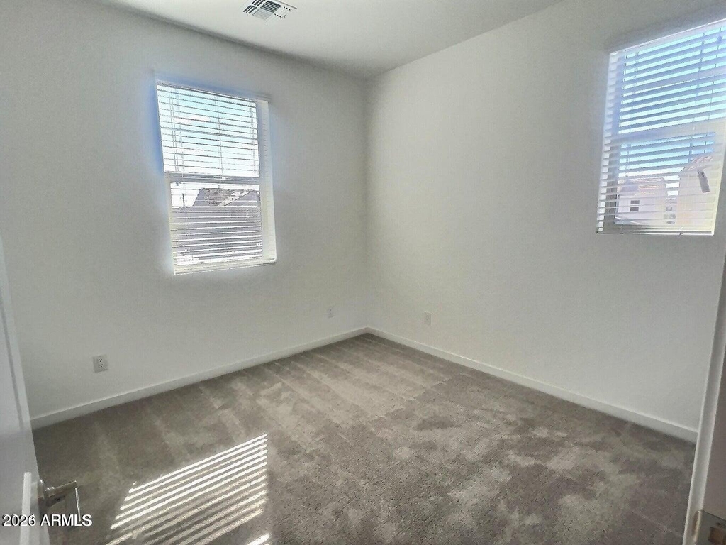 9861 E Tamery Avenue - Photo 8