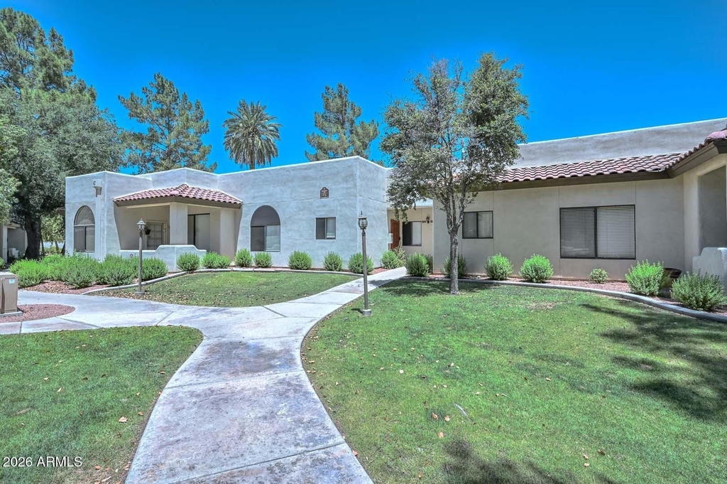 750 E Northern Avenue - Photo 38
