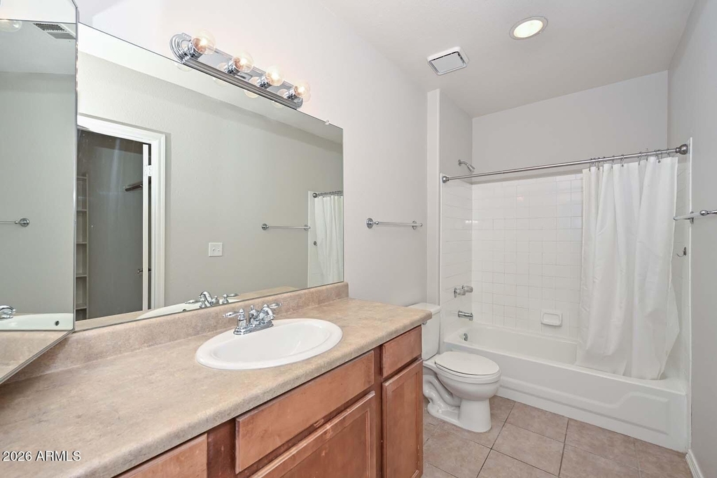 750 E Northern Avenue - Photo 19