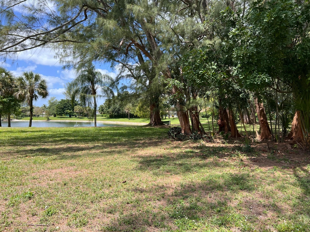 21911 Lake Forest Circle - Photo 19