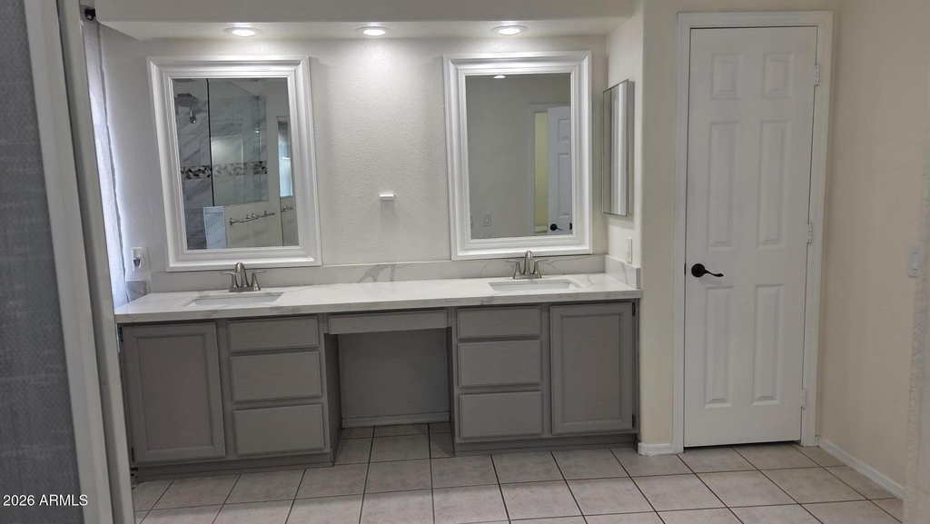 1740 W Laredo Street - Photo 7