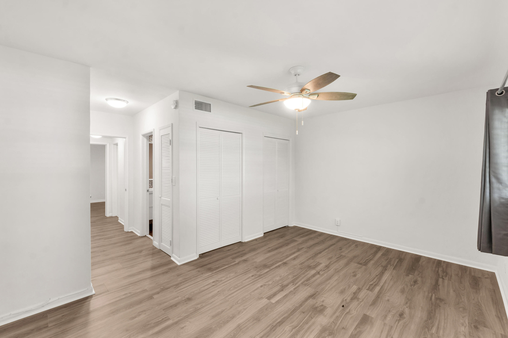 1510 Se 15th Street - Photo 6