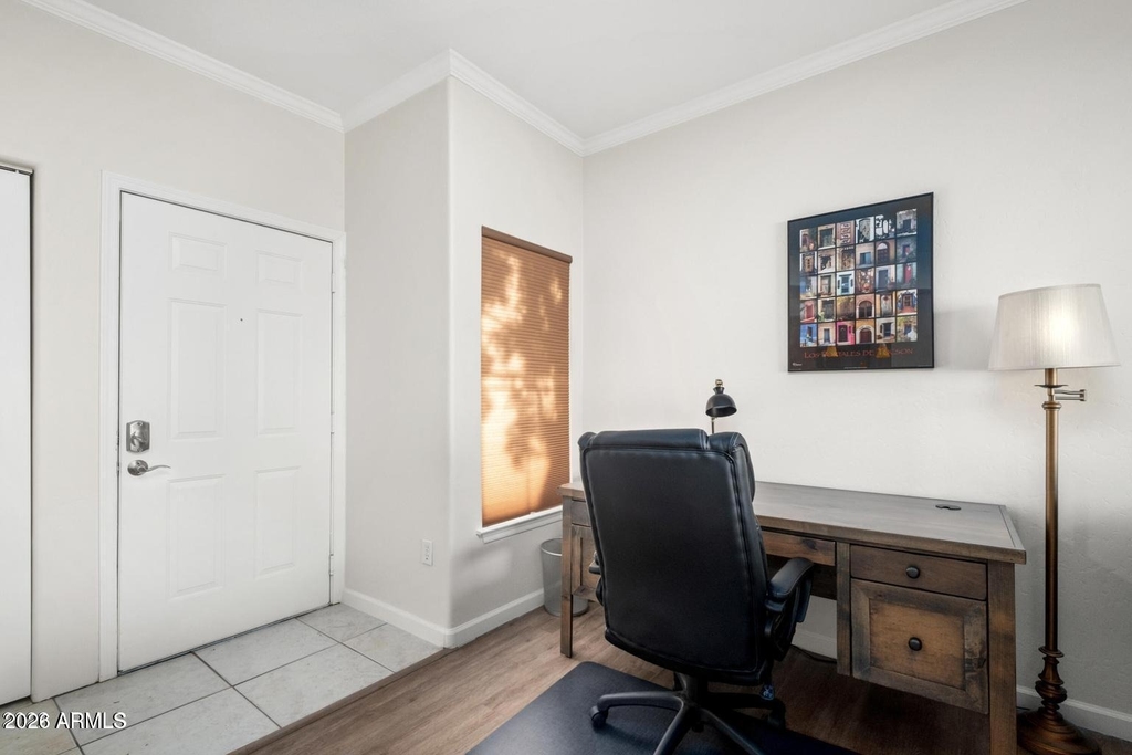 3236 E Chandler Boulevard - Photo 14