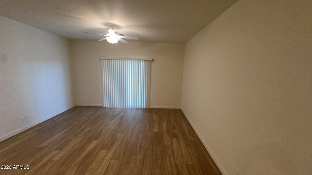 2350 S Olivewood -- - Photo 2