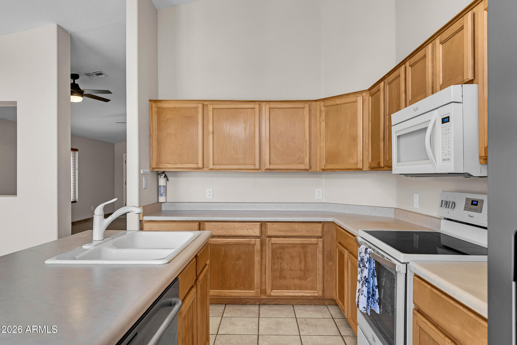 9250 E Carmel Avenue - Photo 13