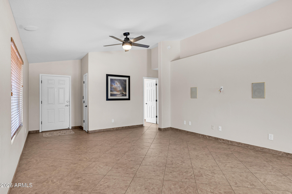 9250 E Carmel Avenue - Photo 5