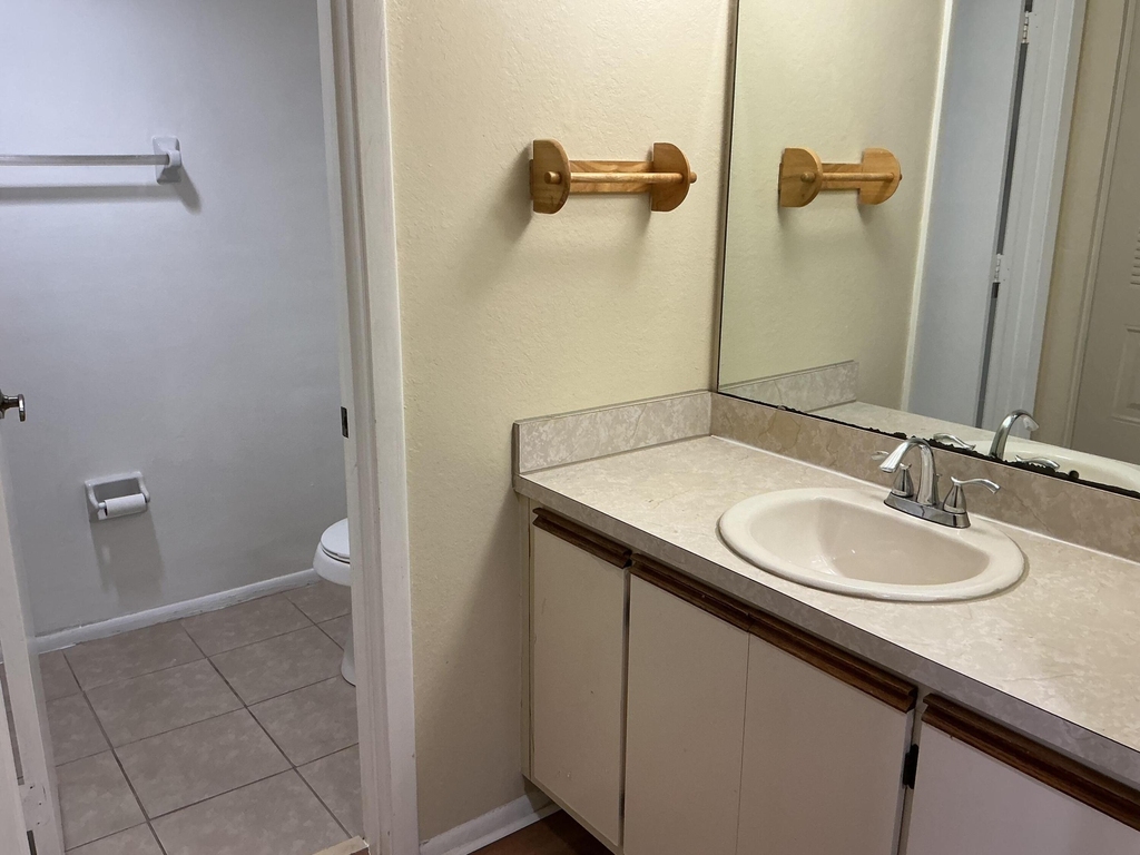 1550 Se Royal Green Circle - Photo 5