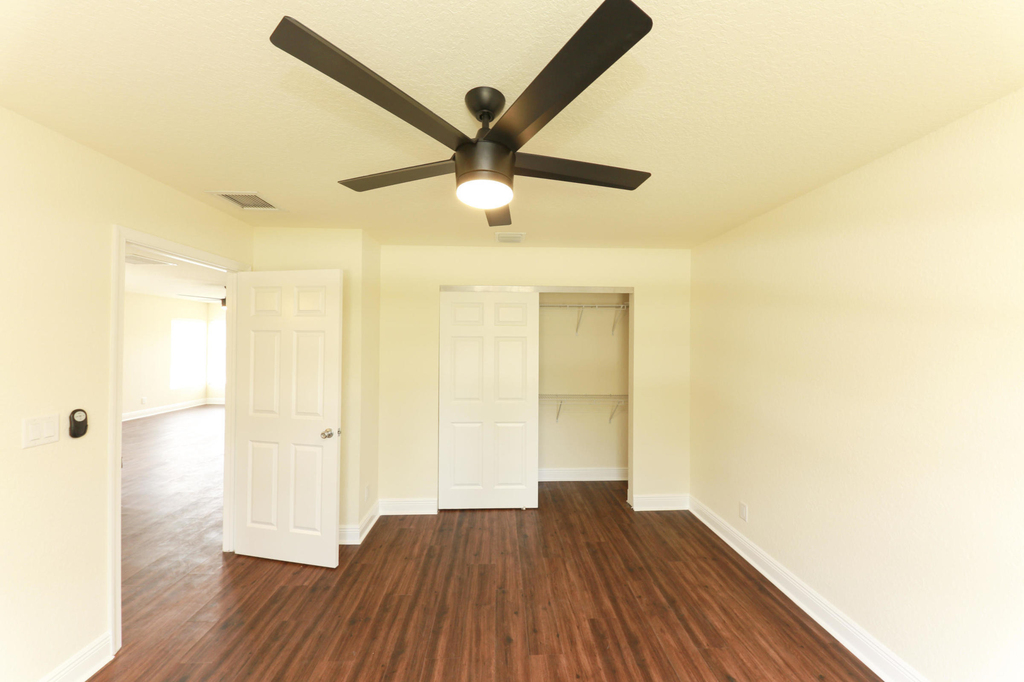 13342 87th Street N - Photo 4