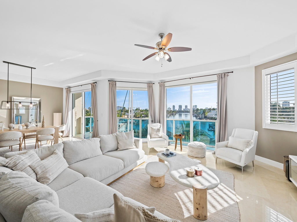 516 Hendricks Isle - Photo 1