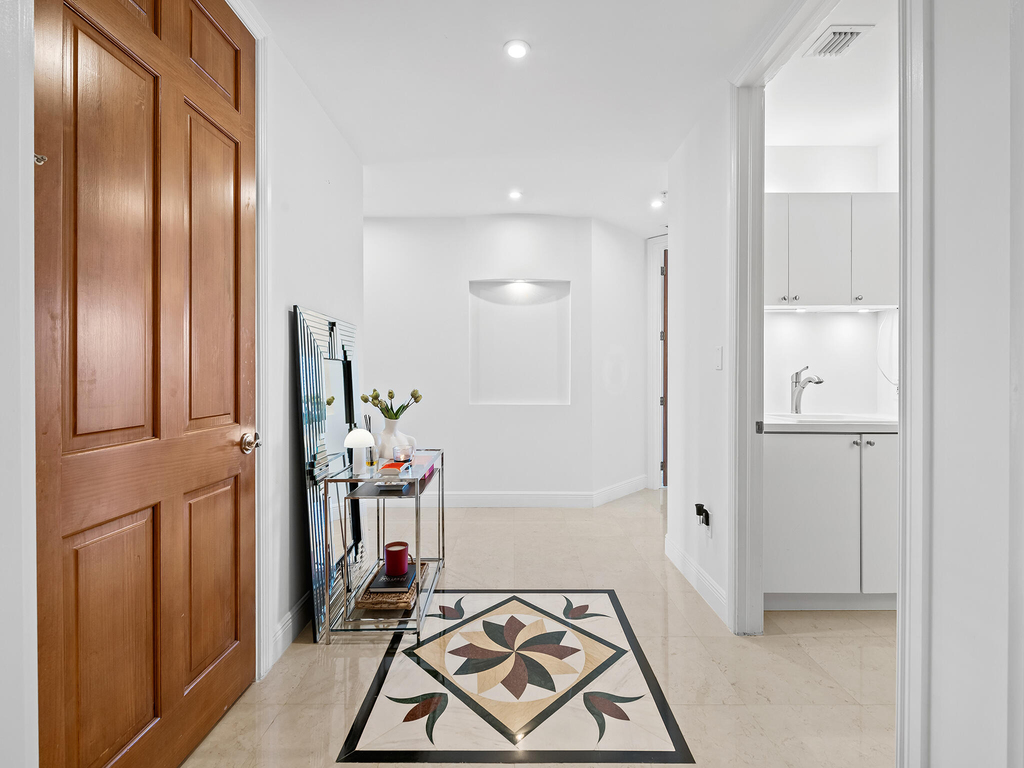 516 Hendricks Isle - Photo 6