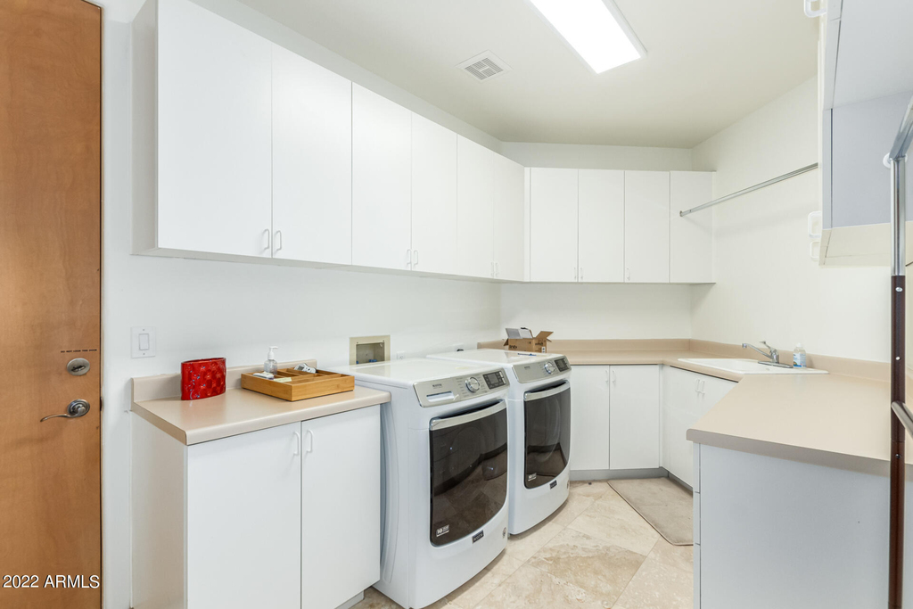 10685 E Cottontail Lane - Photo 30