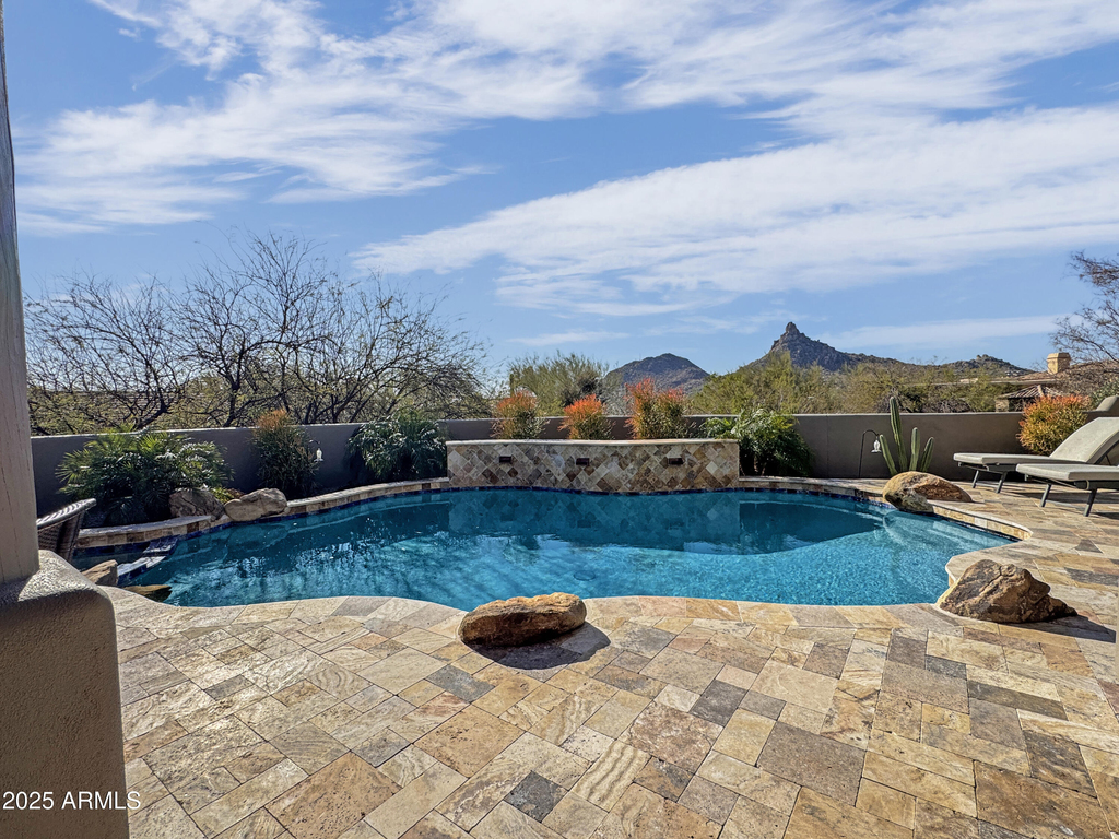 10685 E Cottontail Lane - Photo 1