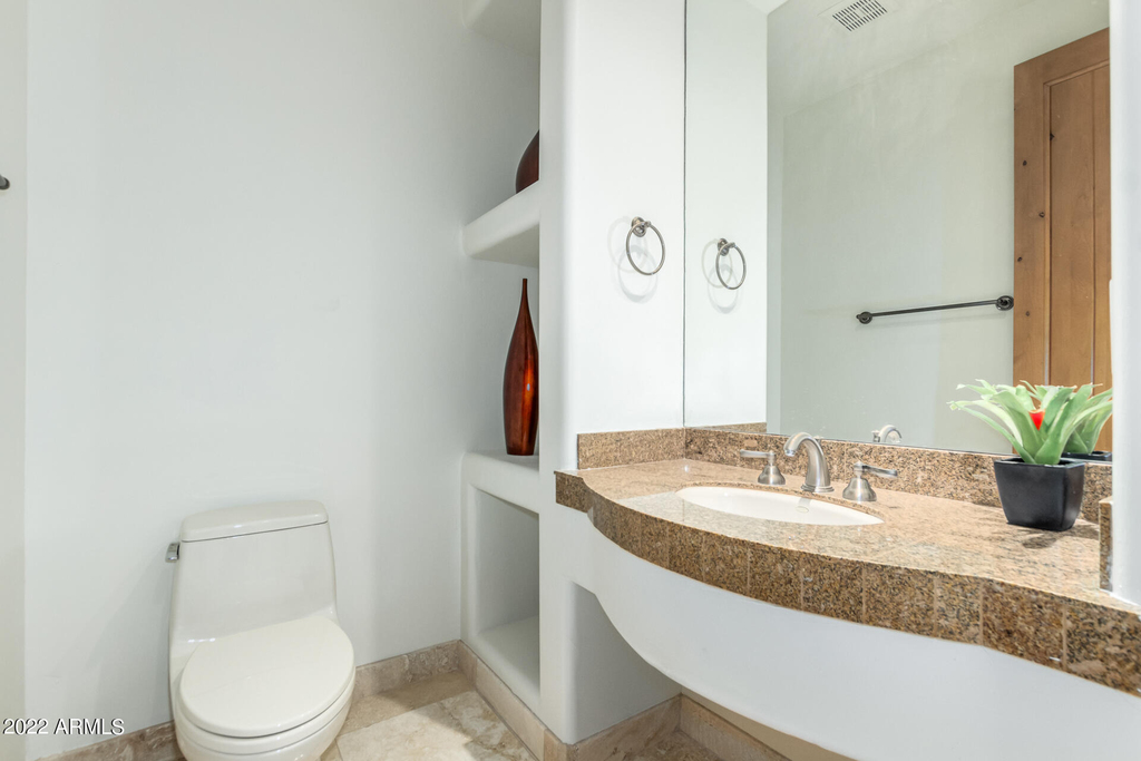 10685 E Cottontail Lane - Photo 24