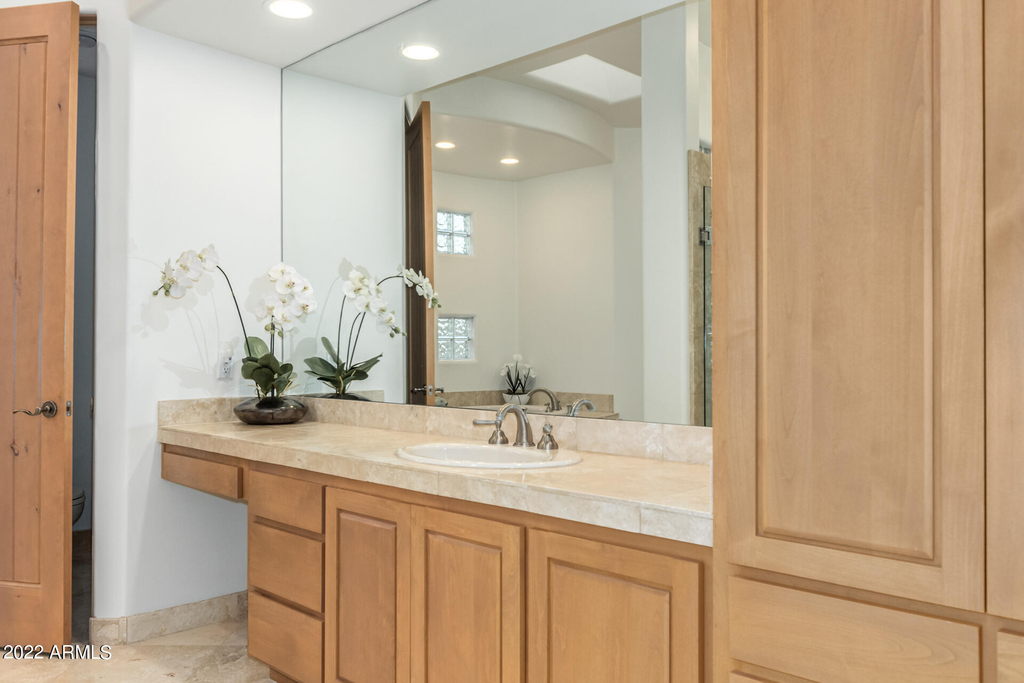 10685 E Cottontail Lane - Photo 17