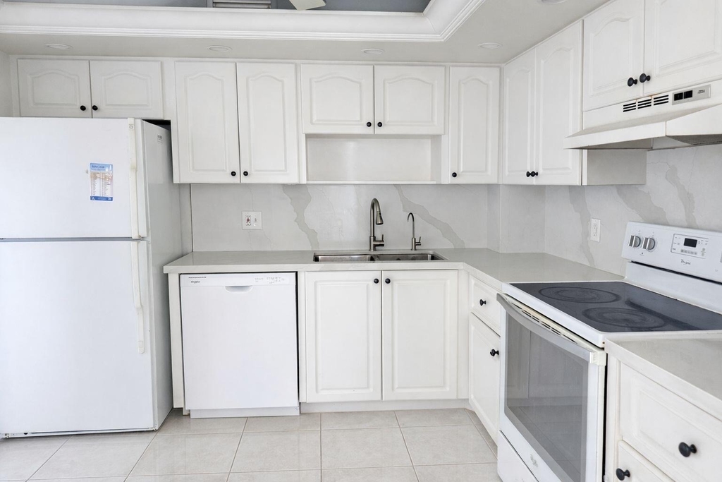 3800 N Hills Drive - Photo 2
