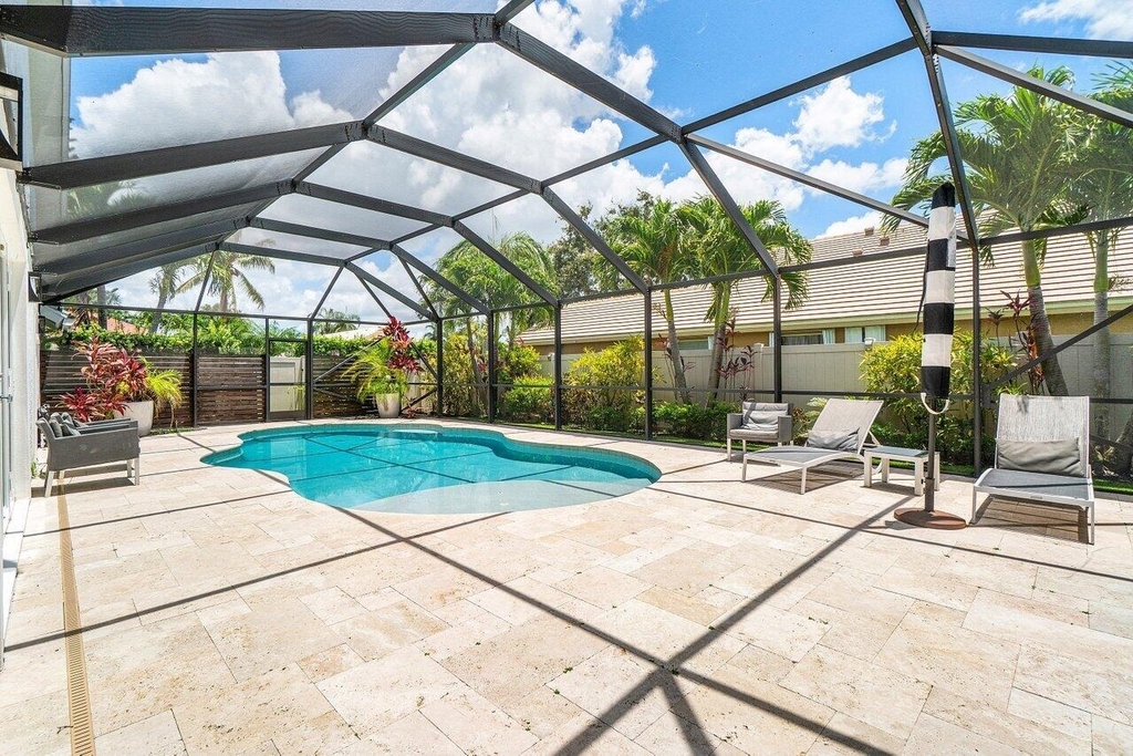 2470 Sandstone Court - Photo 16