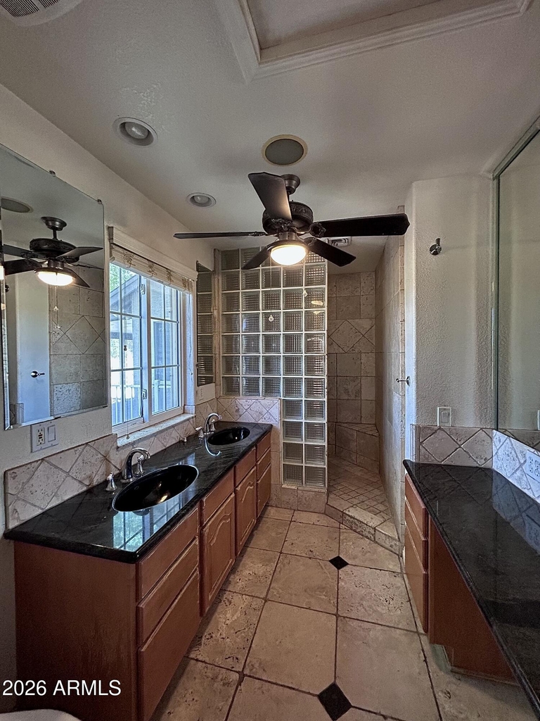 18910 E San Tan Boulevard - Photo 20