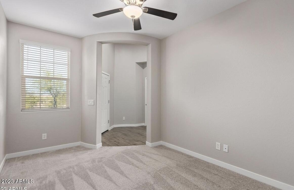 2936 N Augustine -- - Photo 7