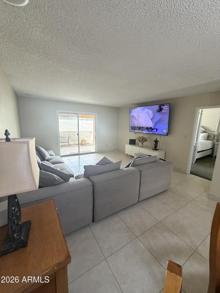 13321 N 26th Avenue - Photo 2