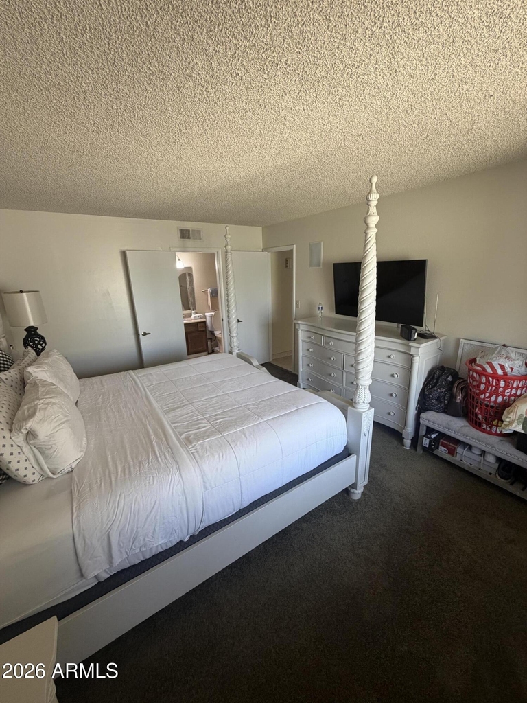 13321 N 26th Avenue - Photo 10