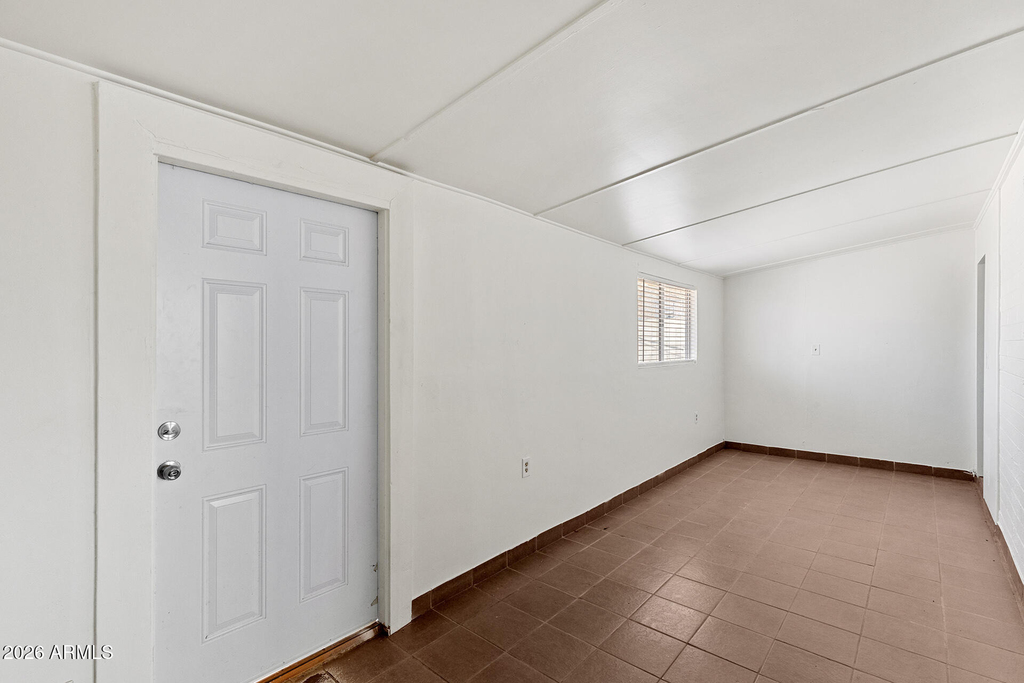2246 W Sierra Street - Photo 20