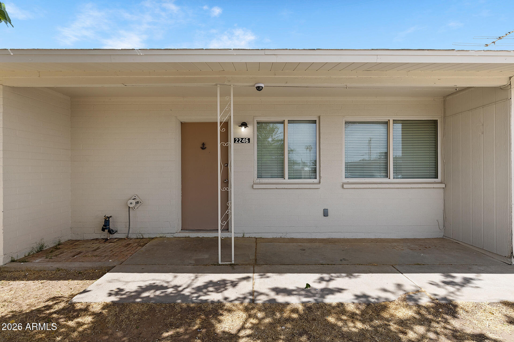 2246 W Sierra Street - Photo 6