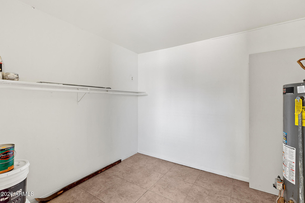 2246 W Sierra Street - Photo 23